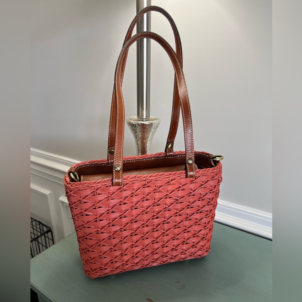 NWT Patricia Nash straw bag